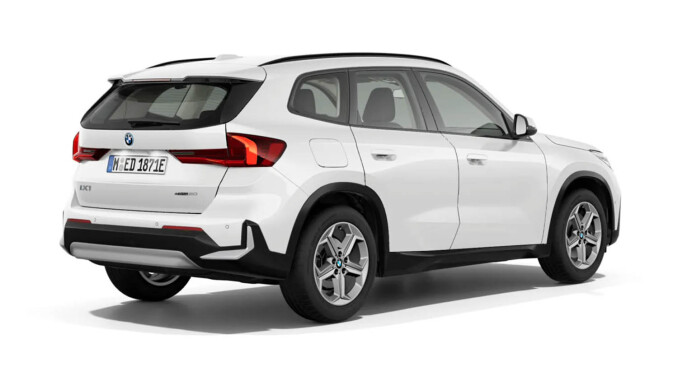 BMW X1 sDrive 20i MHT Sport 5dr Step Auto Petrol Estate - Image 3